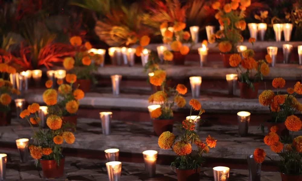 [Image: altar-4605306-1280-1000x600.jpg]