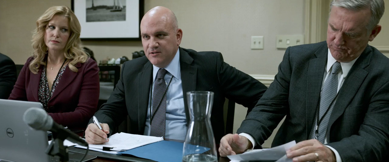 Sully 2016 BluRay [Tamil + English] 480p 720p ESub Screenshot
