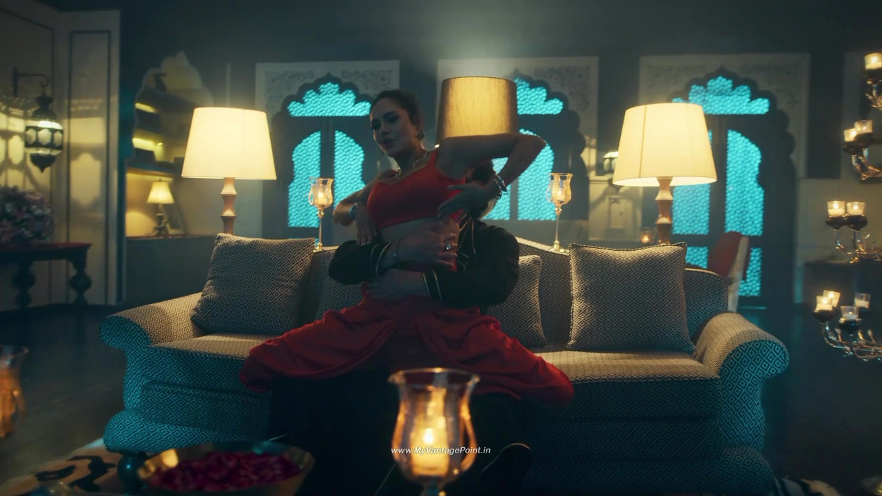 76Esha Gupta Hot in Aashram Web Series