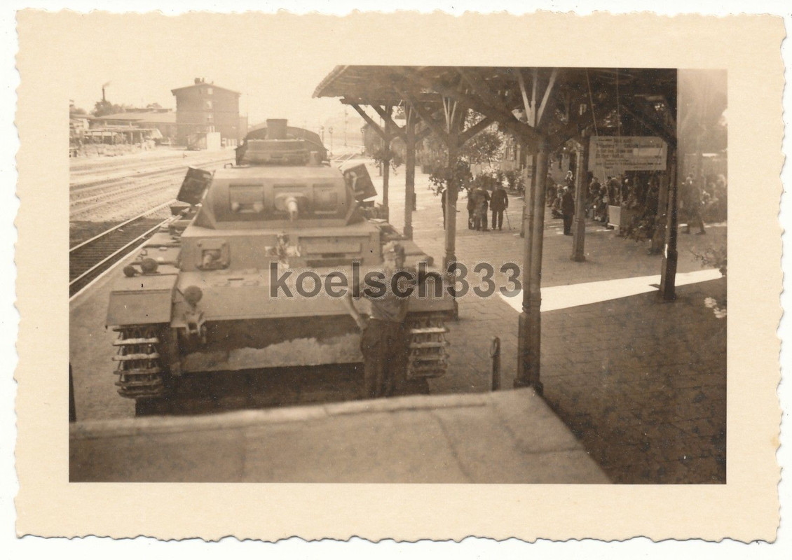 Foto Panzer III Polenfeldzug Balkenkreuz geschwä
