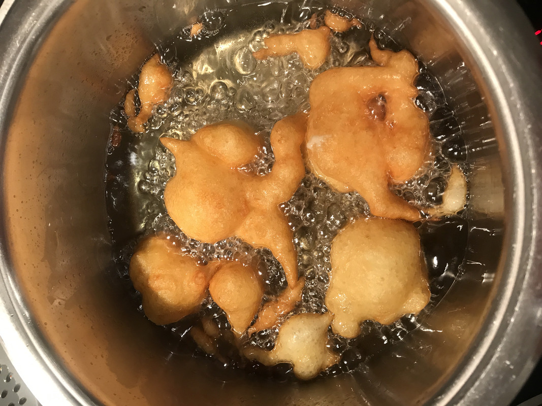 537AE7CB-5562-4460-A4A1-F65A7D8CDA9D