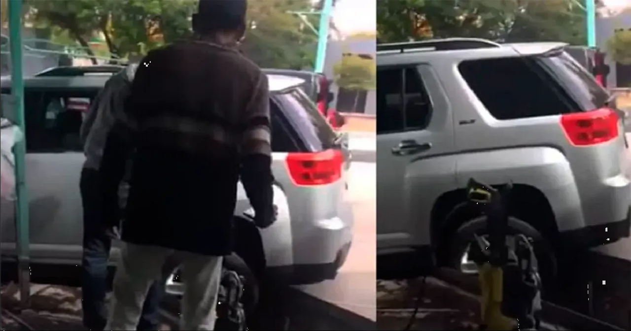 Conductor cae a una fosa y su reacción se vuelve viral en TikTok