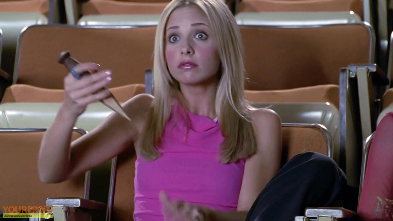Buffy-the-Vampire-Slayer-Season-4-Hush-Stake-4.jpg
