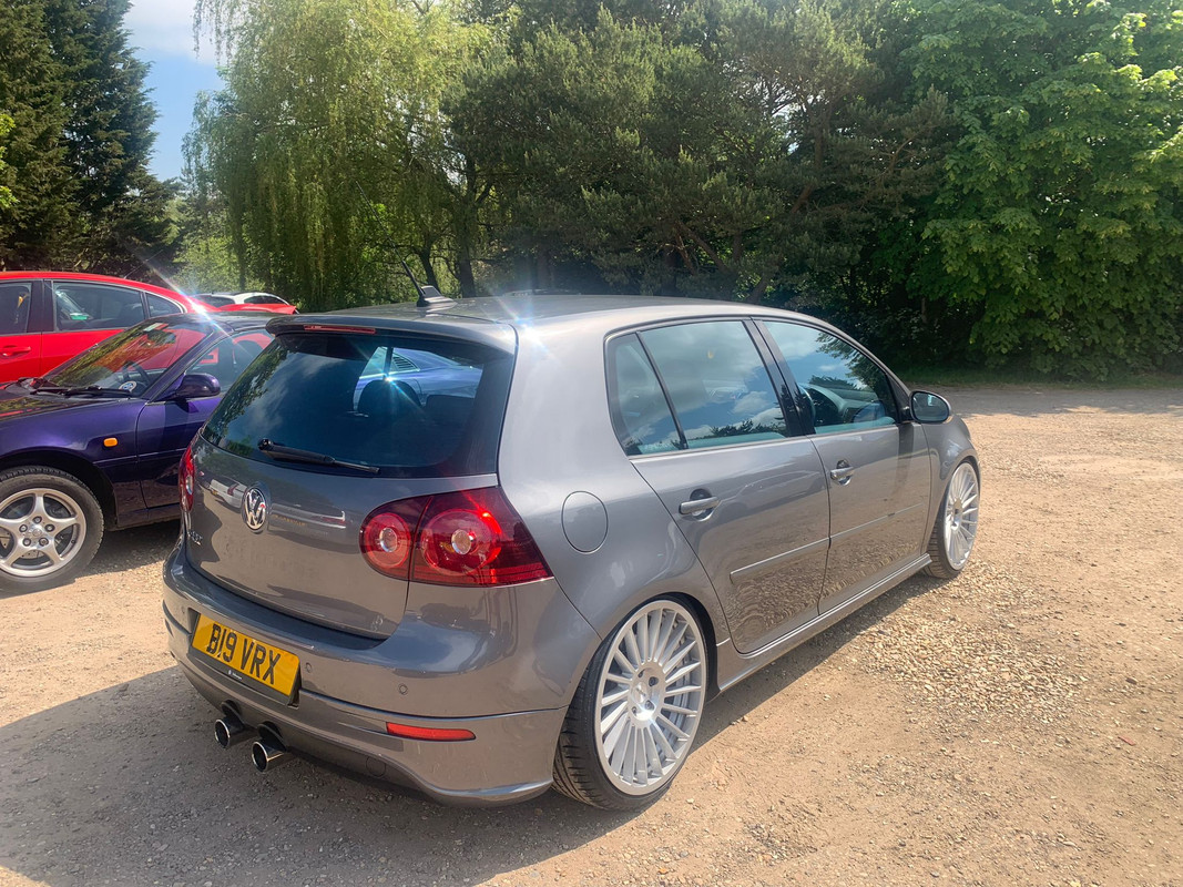 7C6B8775-437B-4D0E-BDF6-0B0A367E783D