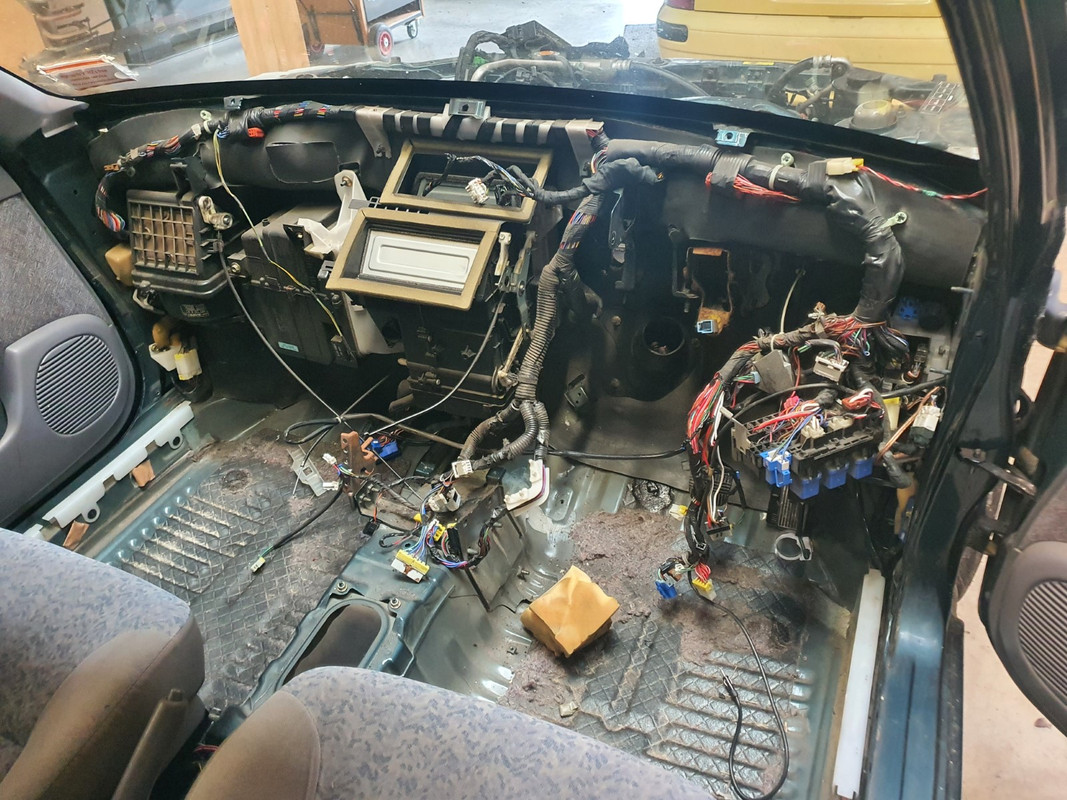 20211127_172648 (Custom)