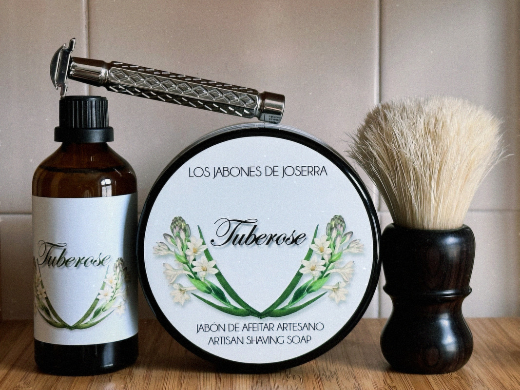 FF97F8E0-D49F-49F6-97FA-42123A24EDED