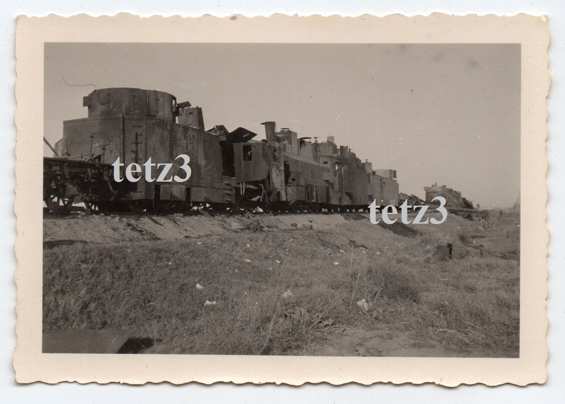 Russland Panzer Panzerzug Eisenbahn Zug zerstört