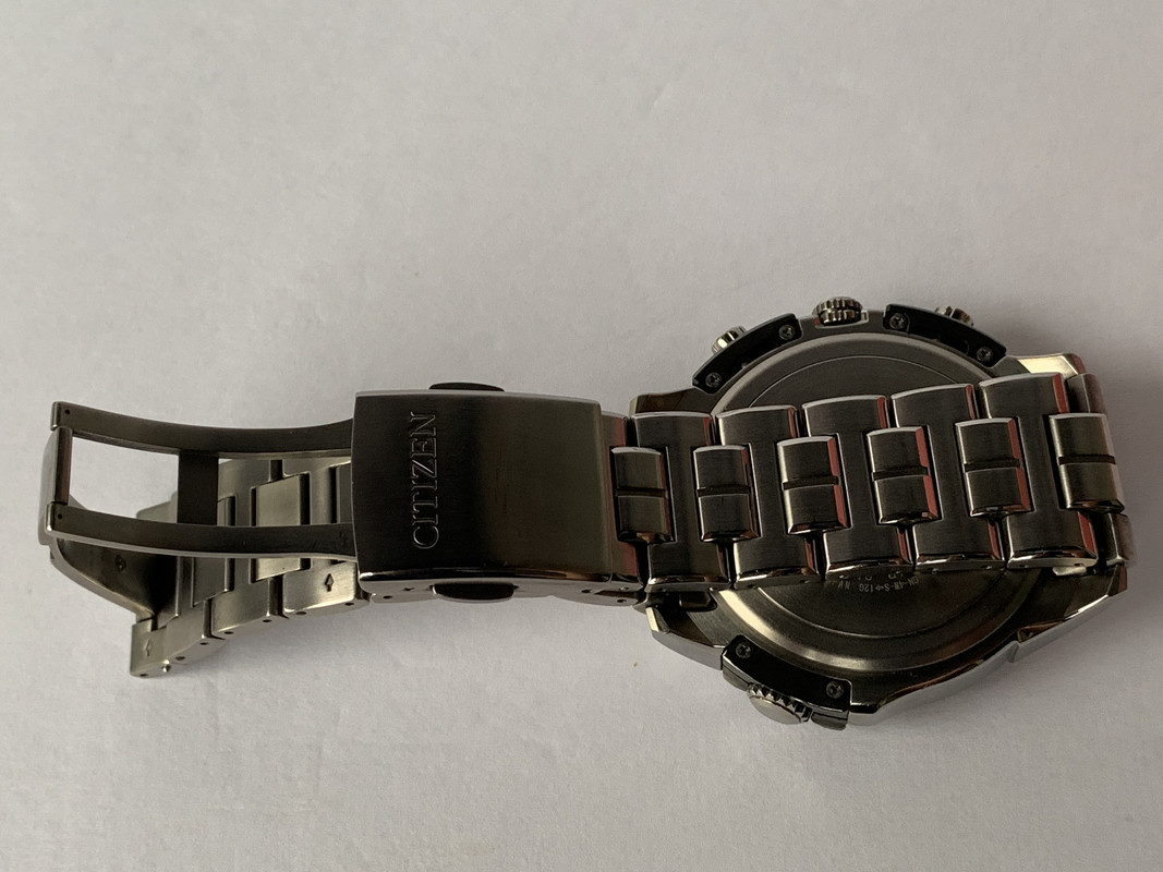 69D9B388-E19F-47C3-BAF4-A03F5B8C38C7