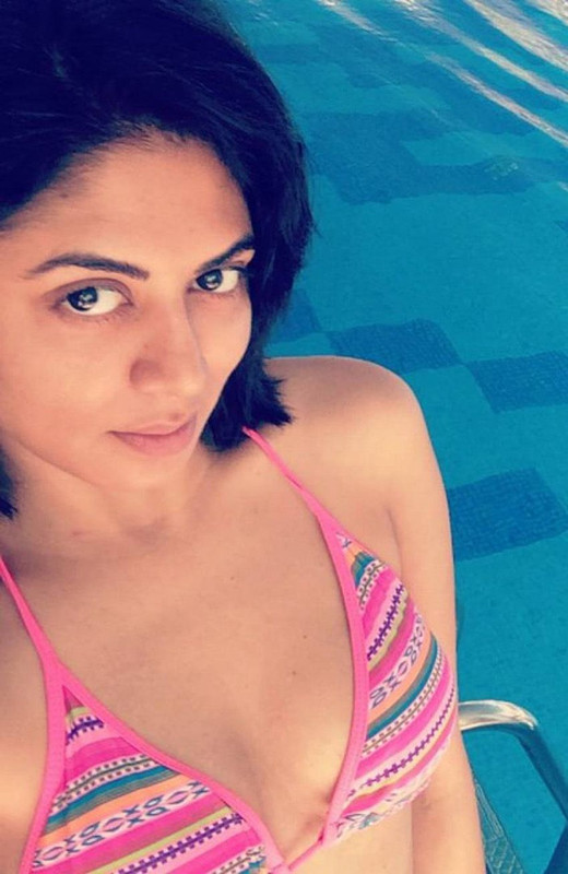 Kavita-Kaushik-006