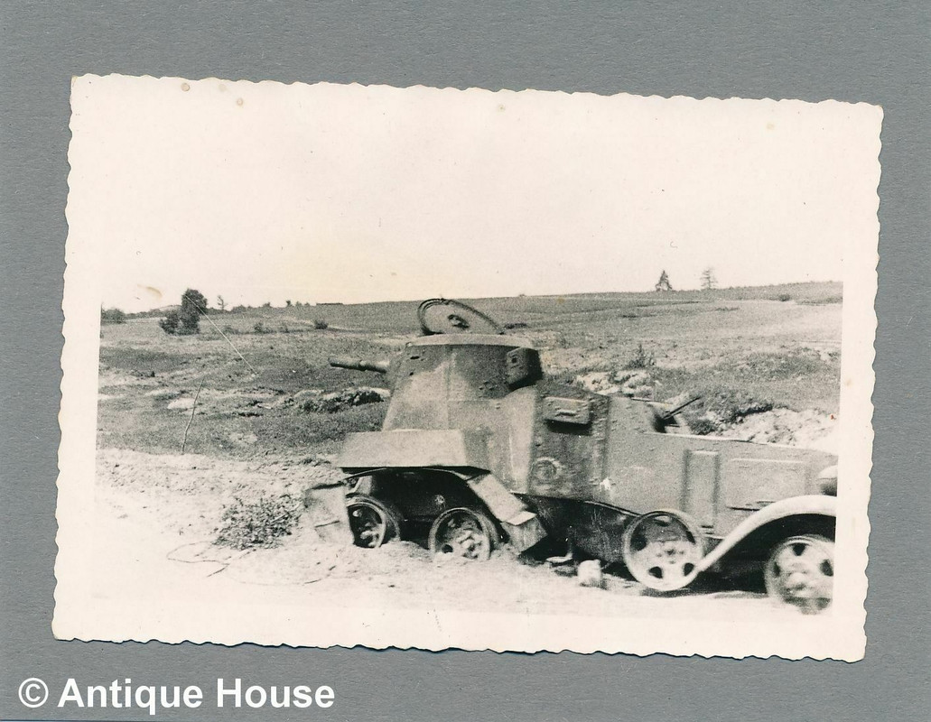 russischer Panzerspähwagen 4 Achsen