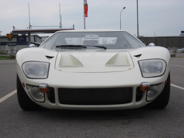 E7EC3FE6-6948-498E-9A31-4C94F737E33B