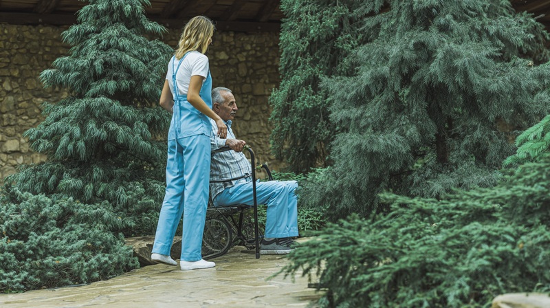 Севастополь для пожилых где найти достойный уход и комфортное проживание