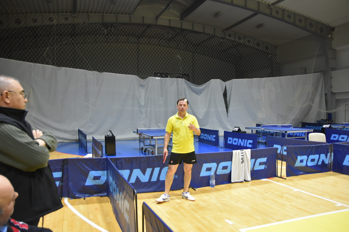 56340C39-9D12-4C00-B430-B80277E52410