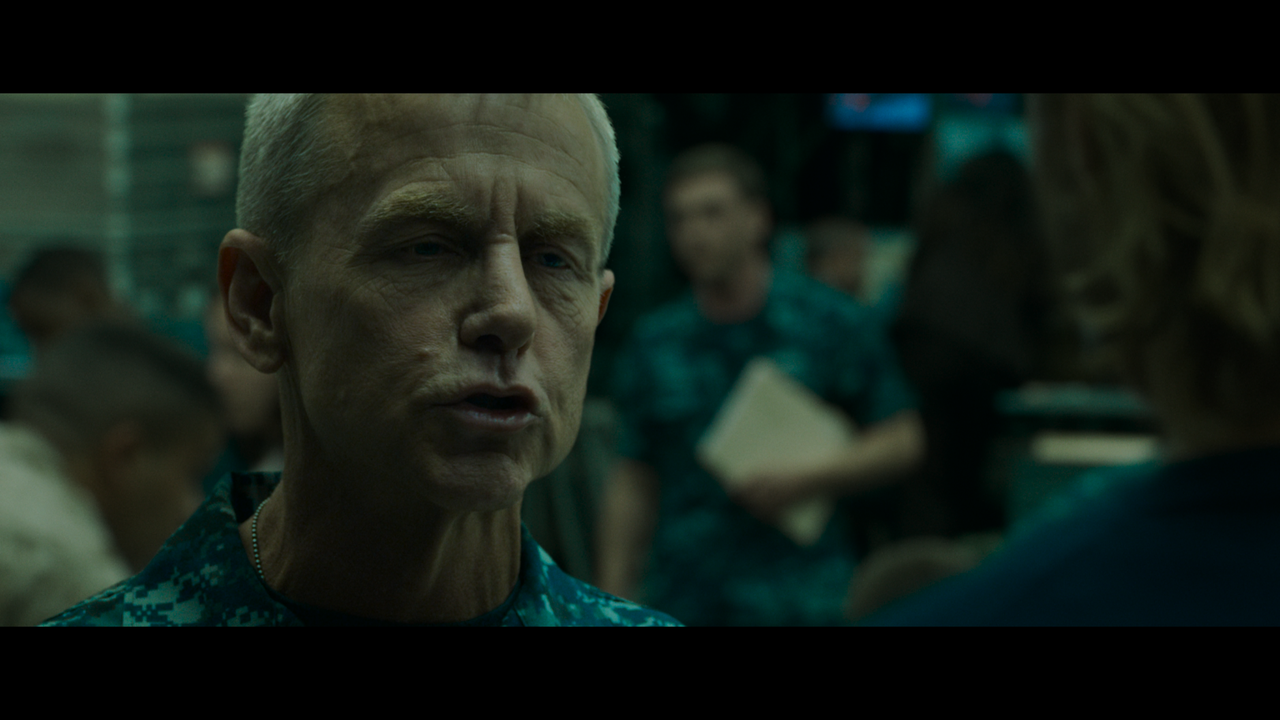 World.War.Z.2013.2160p.UHD.BDREMUX.HEVC.HDR.DV-Нечипорук.mkv_snapshot_00.29.54.375