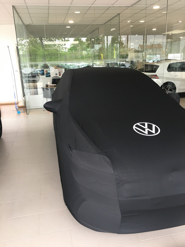 07EE15F4-7448-4835-A896-470D59441C1E