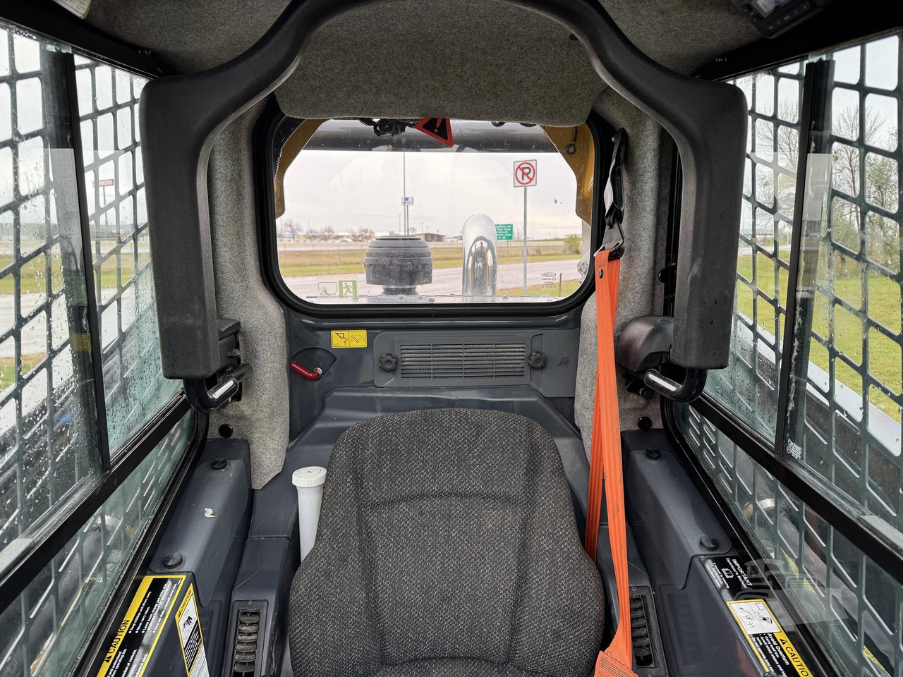 Vehicle thumbnail 23