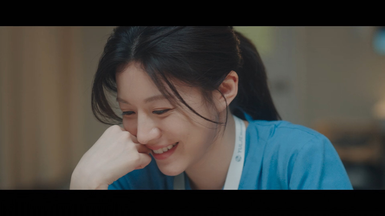 Resident Playbook 2025 S01E02 ViE Netflix 1080p WEB DDP x264-NM21vi - ViE.mkv_snapshot_00.08.07.362