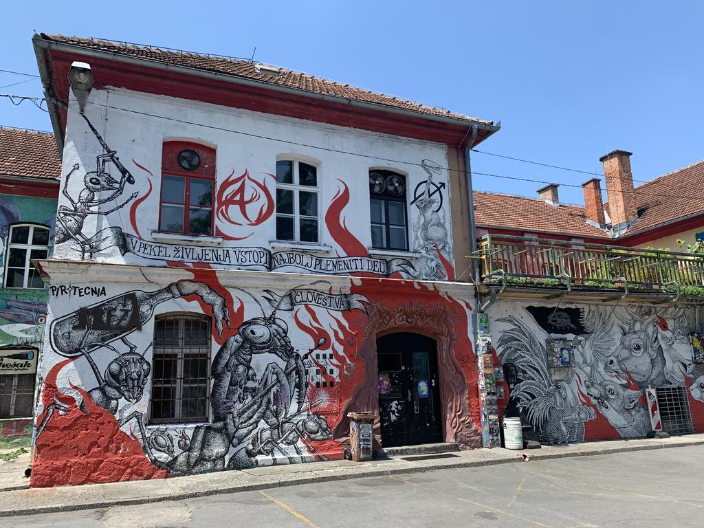 Liubaiana o Ljubljana. Visita a la capital III - Trieste (Italia) y Eslovenia en pocos, poquísimos, días. Julio de 2025. (6)