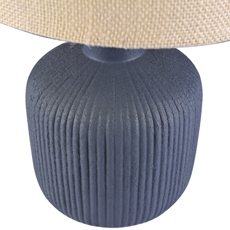 blue ceramic table lamp (1)