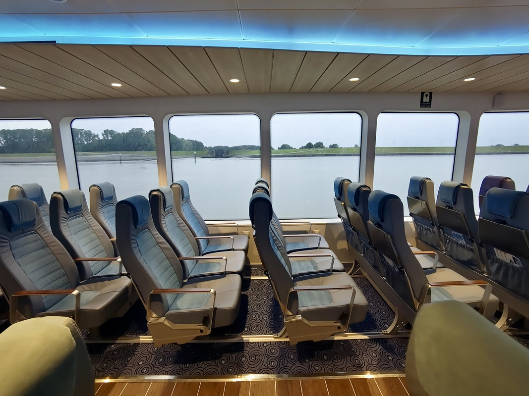 CA9AACBD-F336-4489-B04D-C3963FA3E453_1_201_a