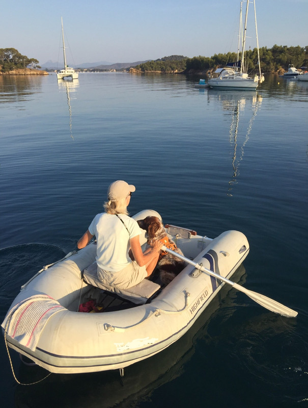 AF9AE201-DDB3-4225-A1A5-A9994925748D