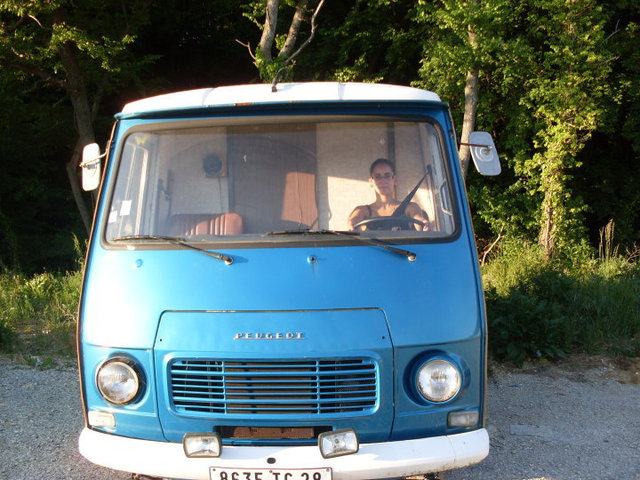 30177_1275151166190_252995_n (1)