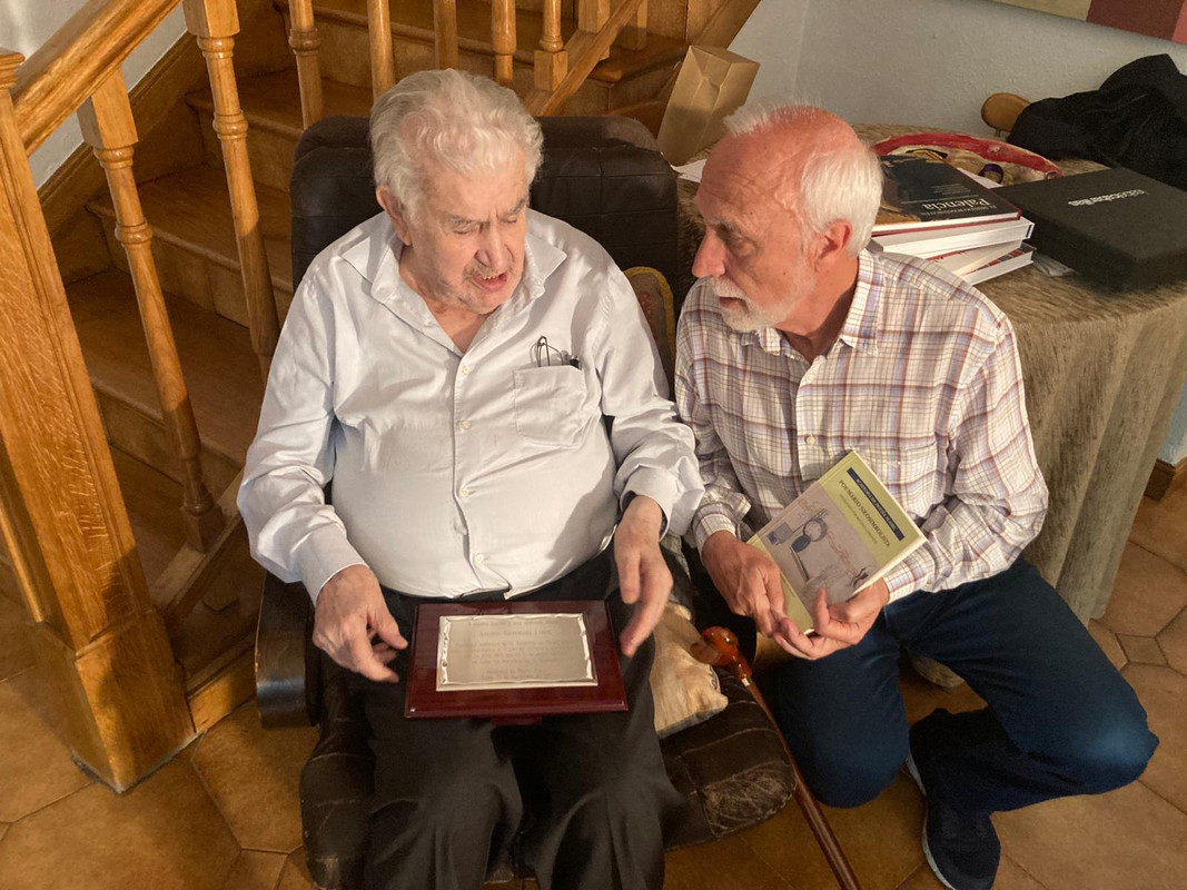 9a3fdd38-89ff-4824-8b9e-fe12c7f585b2 (1)