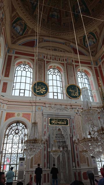 Día 3. Mezquita de Eyüp Sultan cami – Café Pierre Loti – Mezquita de Ortakoy – P - Estambul a mi aire (2)