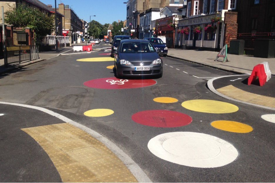 Lambeth-road-markings1