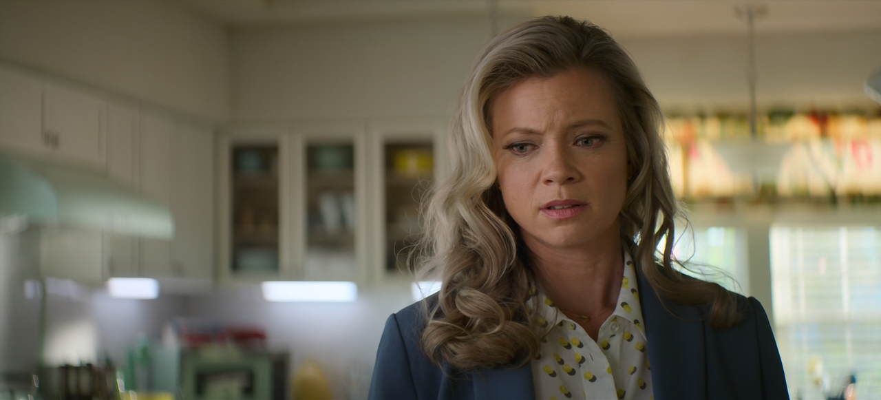 Stargirl.S01E03.Icicle.1080p.10bit.BluRay.AAC5.1.HEVC-Vyndros.mkv_snapshot_28.12_[2020.10.10_03.57.1