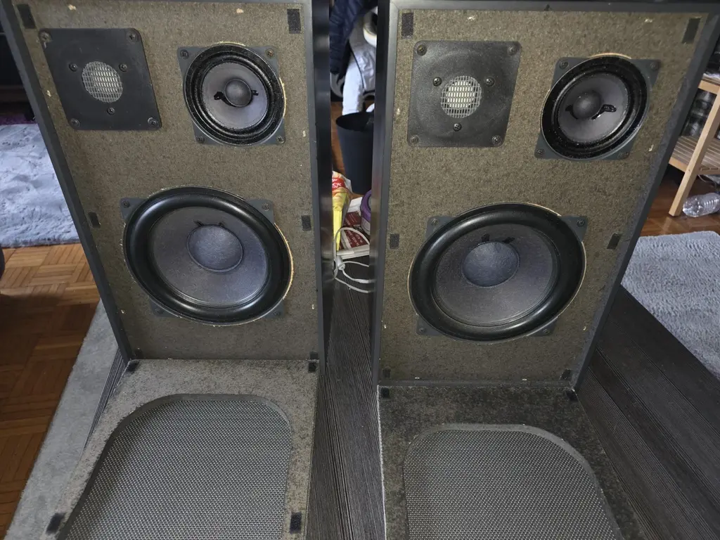 [Bild: Isophon-250.webp]