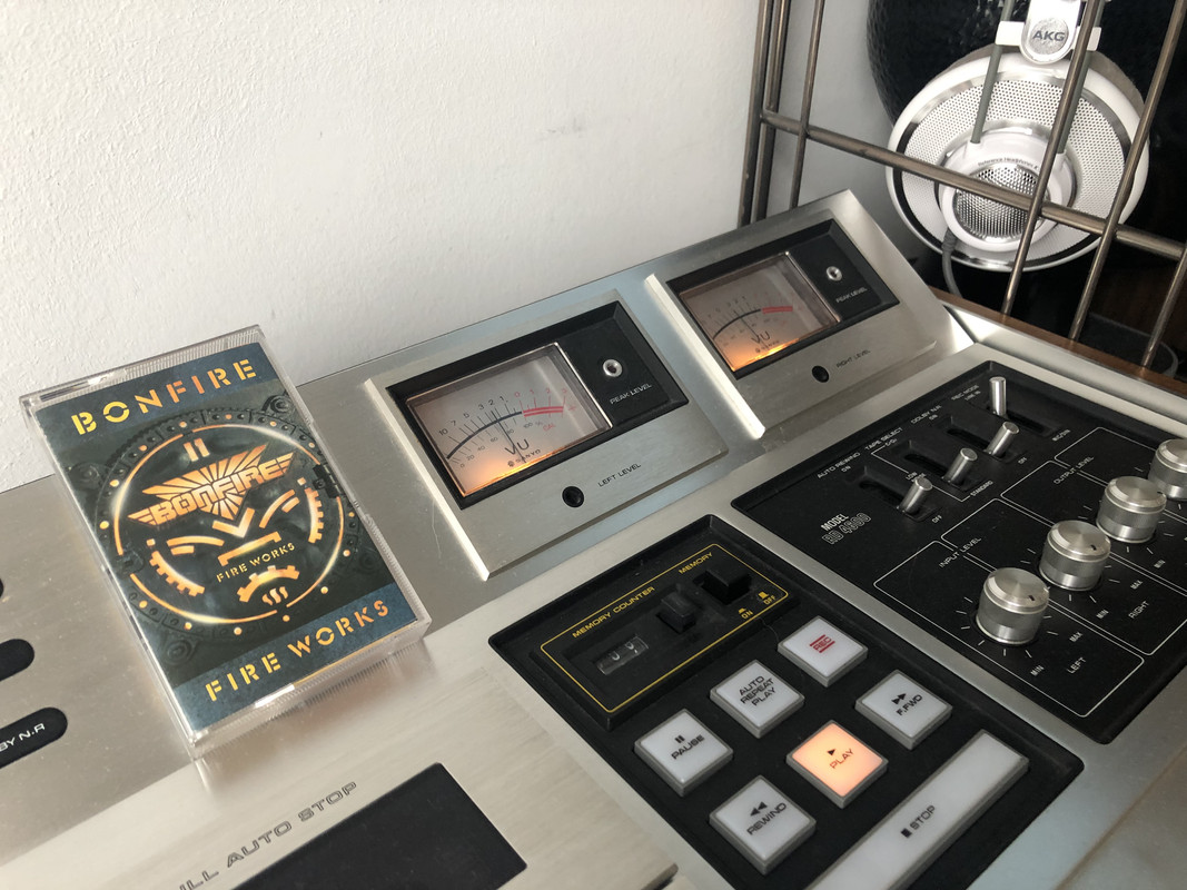 C5C702AF-58DD-4294-B59C-EB5012E1D77A