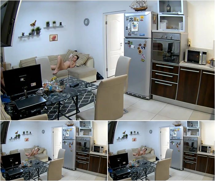 [Image: cam52-3.jpg]