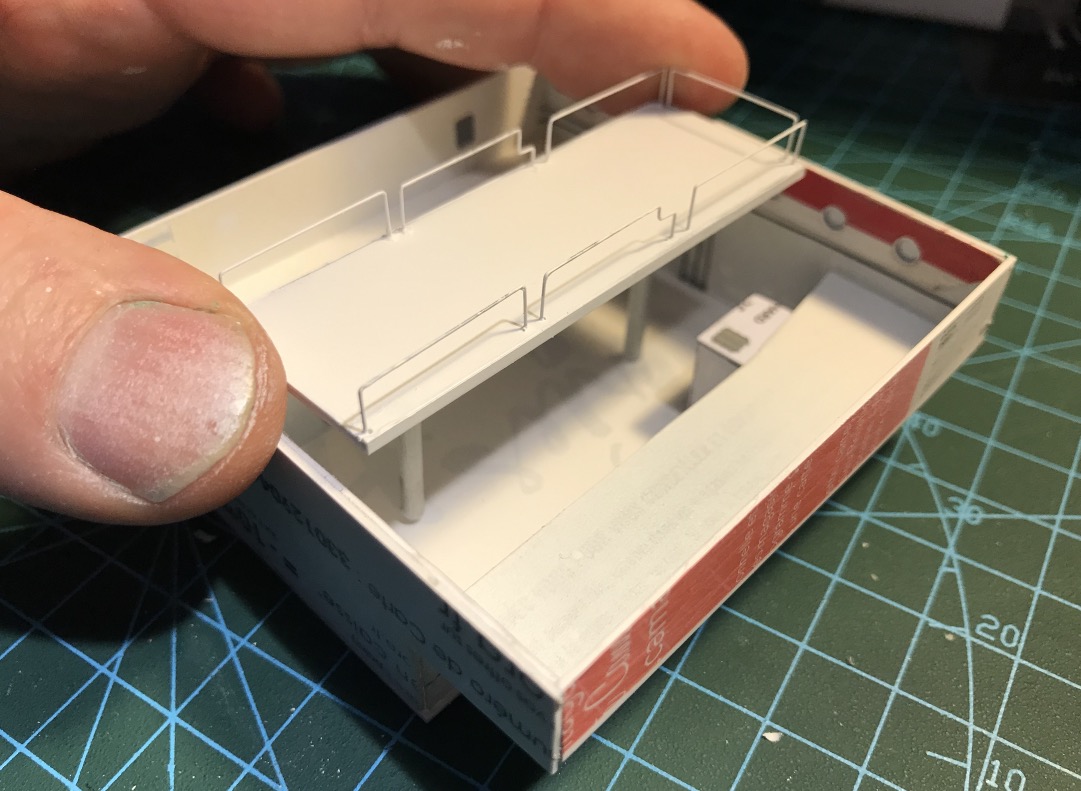 << USS Hornet CV-8 Merit International | N° 62001 | 1:200 >> - Page 5 Screenshot-2020-05-02-23-18-49-558