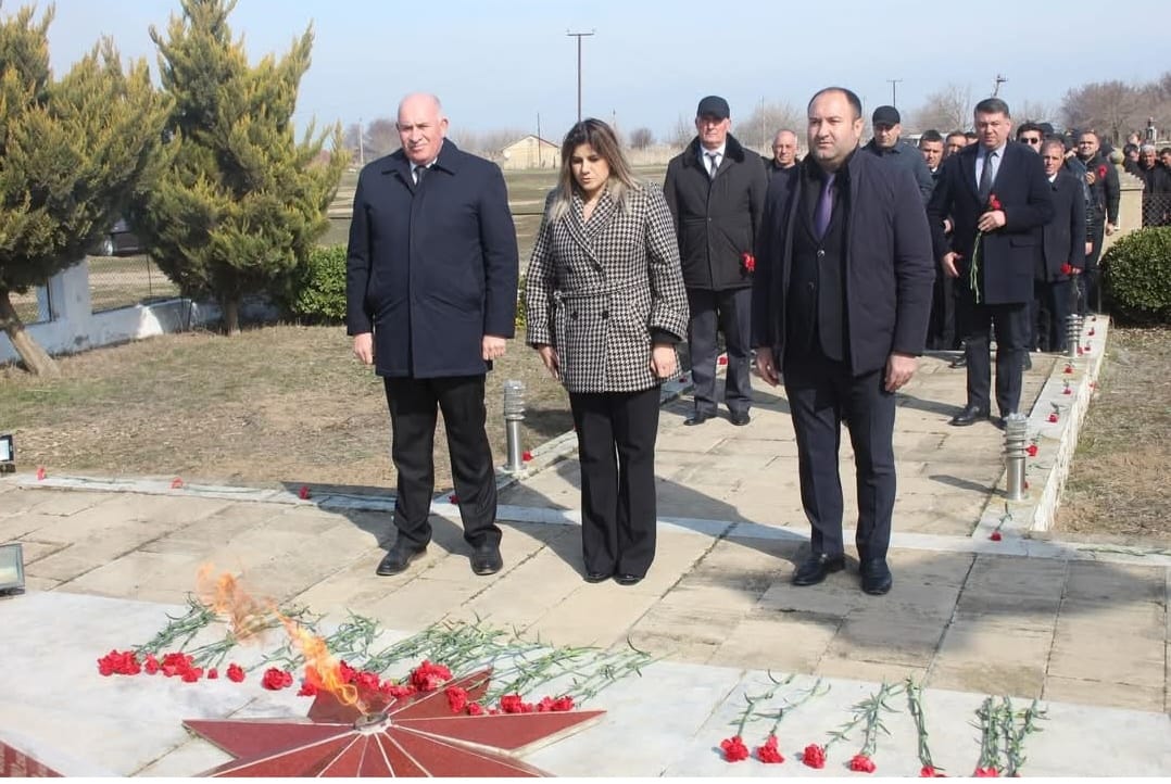 Whats-App-Image-2025-02-17-at-18-07-46