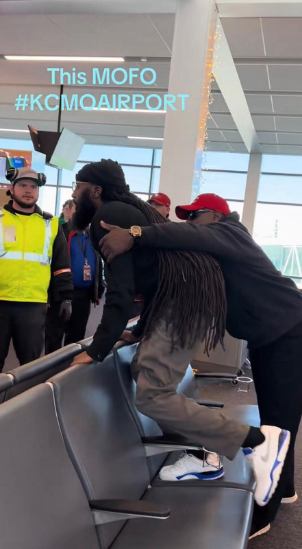 said passengers waiting flight seen 118126729