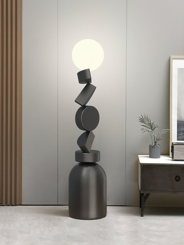 lamp-monolith-cube.jpg