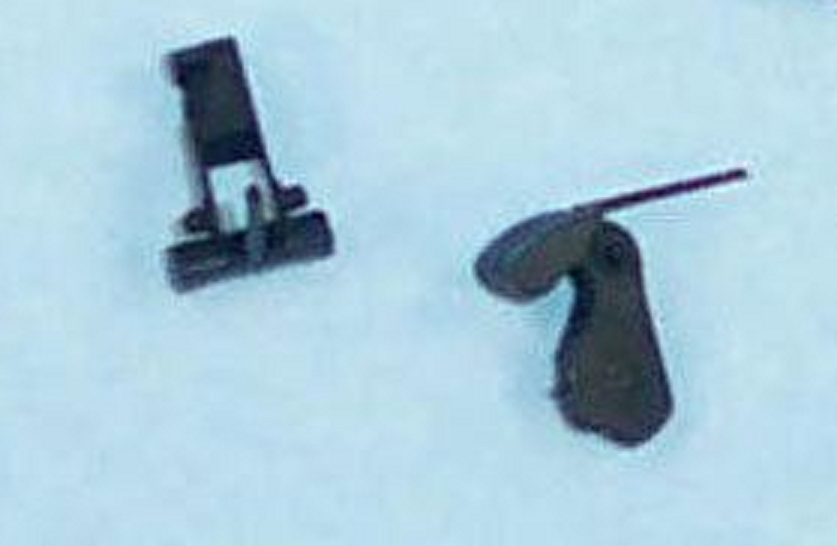 thumbnail image 2 of 50 Lionel O Gauge Nickel Knuckle Coupler Rivets & 50 Springs - Post War TC 23 2 of 5