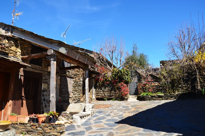 Campillo de Ranas-28-3-2015 - Guadalajara y sus pueblos-2010/2023 (10)