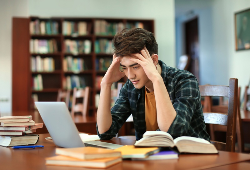 Early Reading Problems in Children and 5 Ways to Tackle It Early Reading Problems in Children and 5 Ways to Tackle It- reading problems