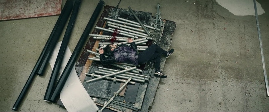 Mayhem! 2023 BluRay [Hindi + Tamil + French] 480p, 720p ESub Screenshot