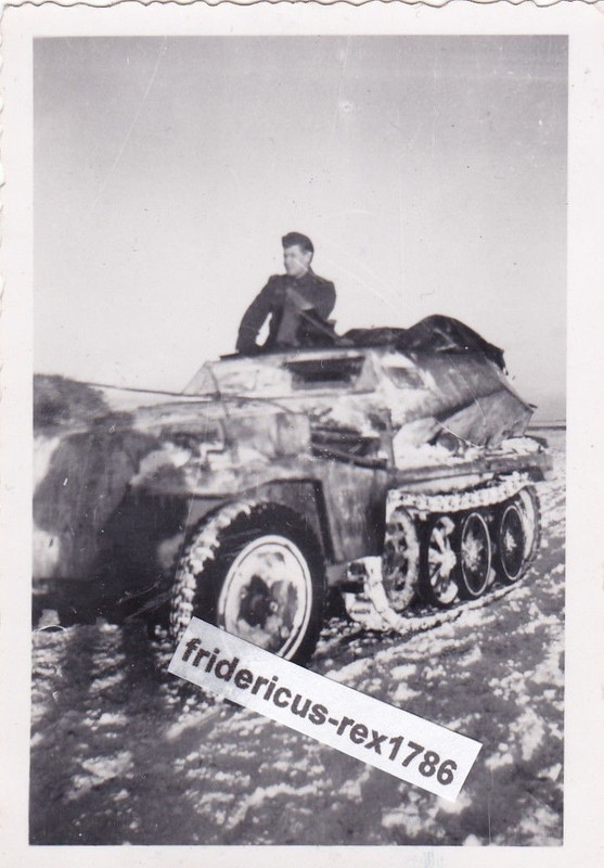 Foto StuG Sturmgeschütz Abt. GD Schützenpanzerwagen Sd.Kfz. 250 