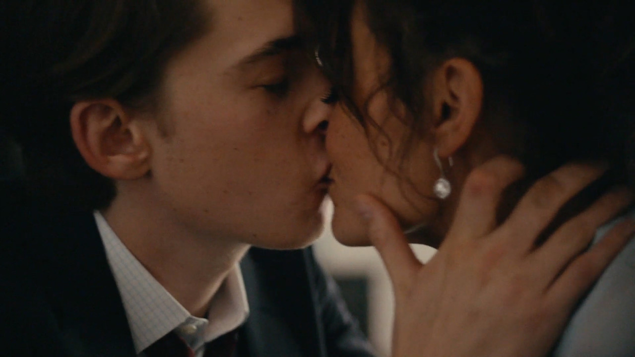 Frankie.Shaw_SMILF.s01.00_00_08_02.Still001