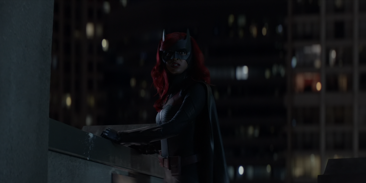 Batwoman.S02E02.Prior.Criminal.History.1080p.10bit.BluRay.AAC5.1.HEVC-Vyndros.mkv_snapshot_23.38_[20
