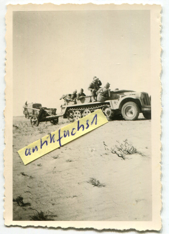 Halbkette mit Pak-Geschütz der Panzerjäger des Afrikakorps im 2.WK