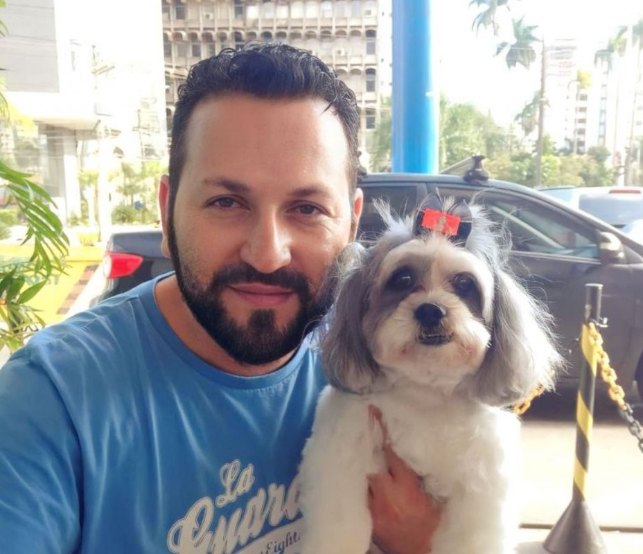 Martins est internado em coma e segundo os mdicos, seu estado  irreversvel