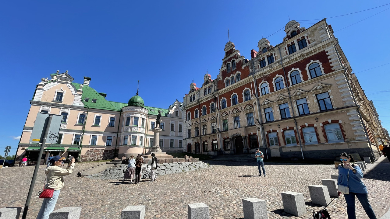 D6E61A2F-6599-41D5-8D8E-83D9686C0CE8