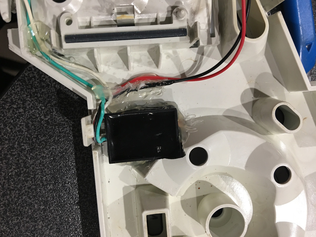 86879753-DD9A-4290-A0F6-6ABF0C37FDF9