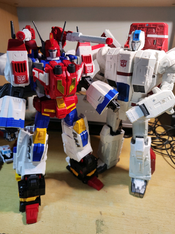 HasLab-Victory-Saber-In-Hand-Images-21