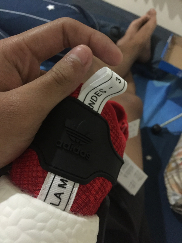 FB071FB8-0971-401B-BE40-7E9D4B43CFFF